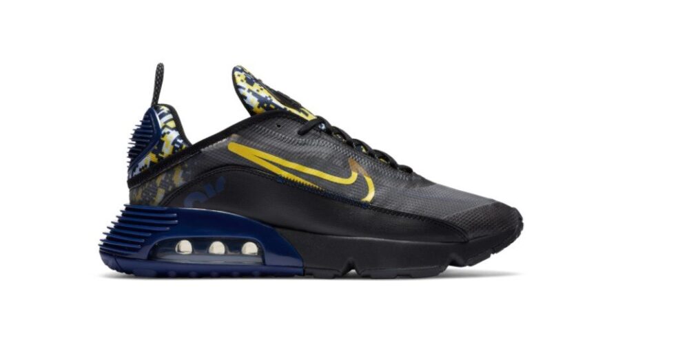 NIKE AIR MAX 2090 TOTTENHAM THIRD SHOE - Image 4