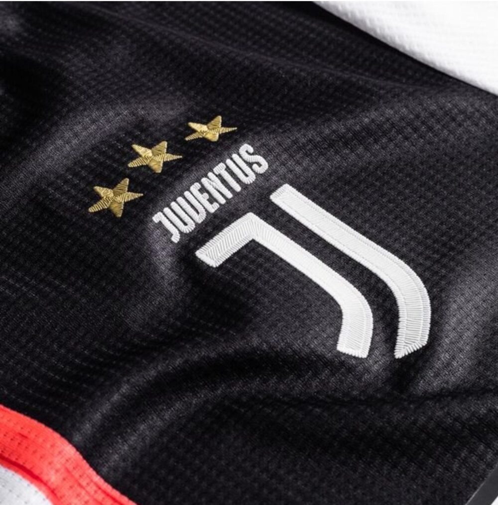 Juventus Home Shirt 2019/20 Authentic - Image 7